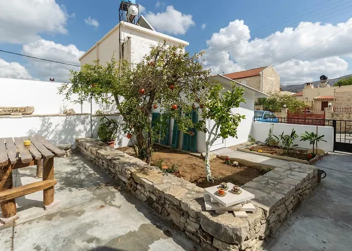 Iliopetra Studio